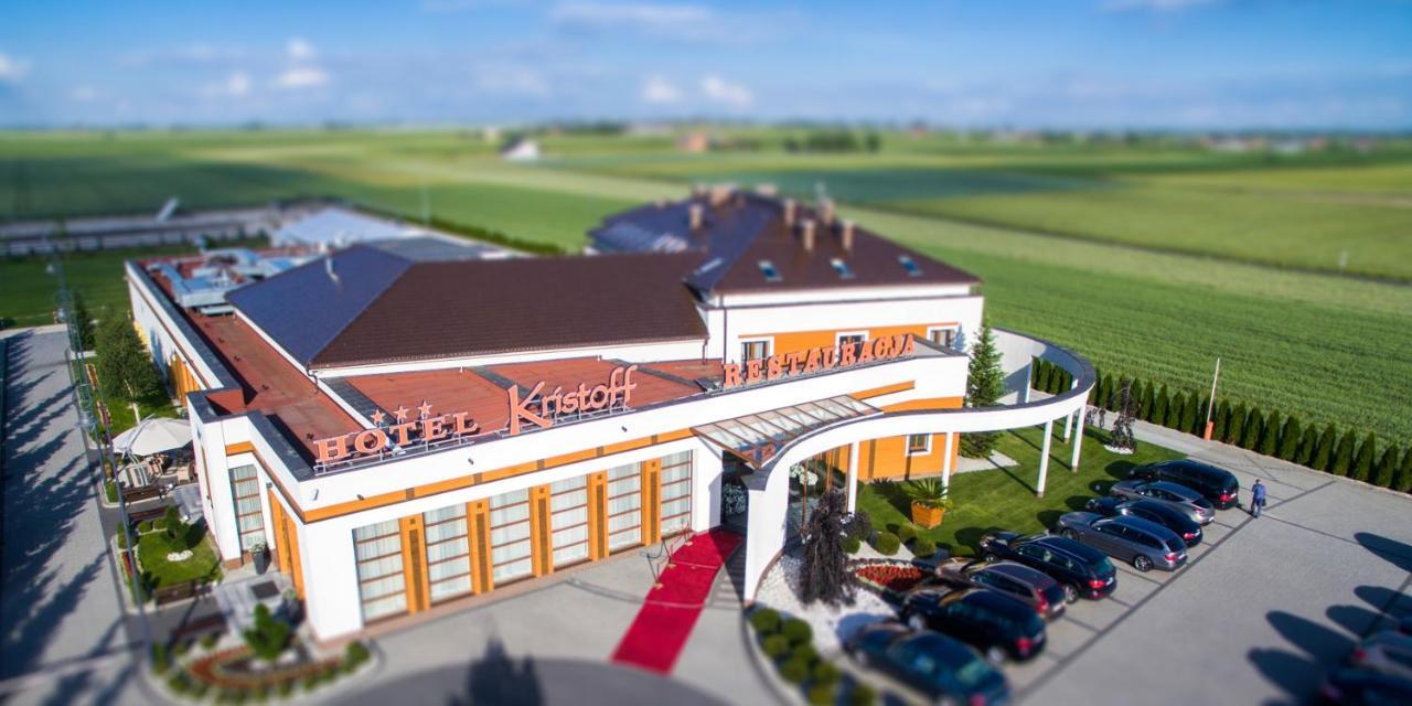 Hotel Kristoff Łaszków Esterno foto