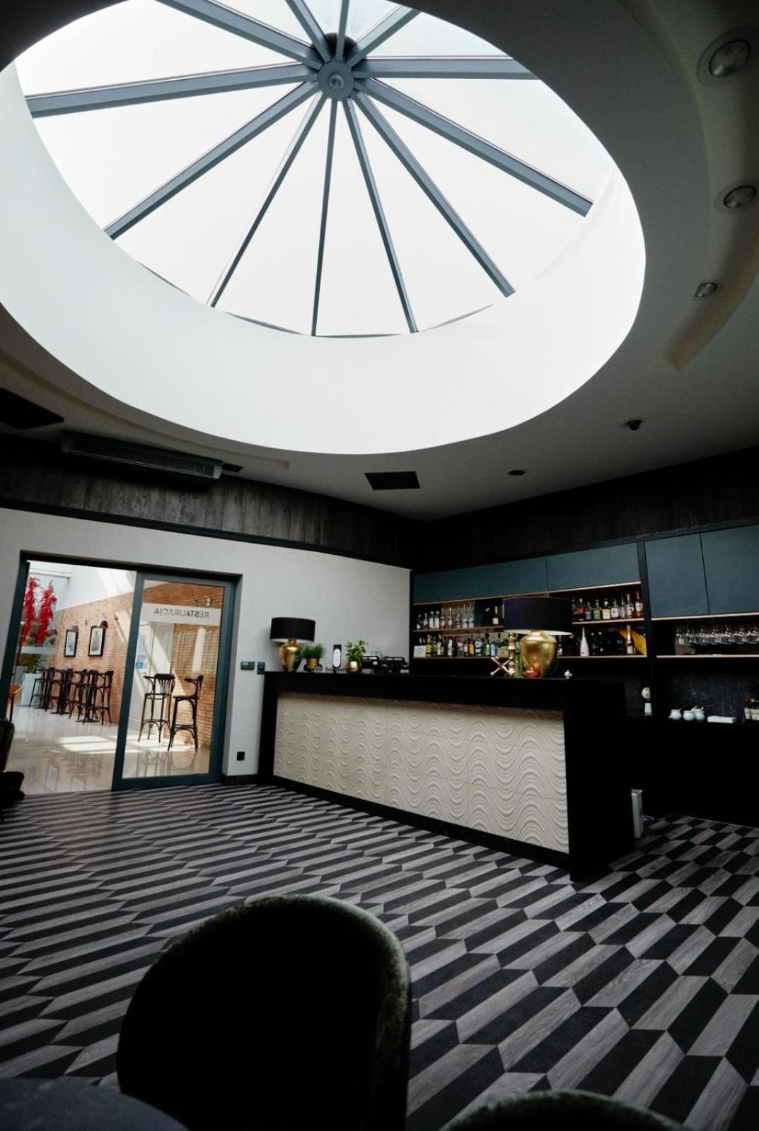 Hotel Kristoff Łaszków Esterno foto